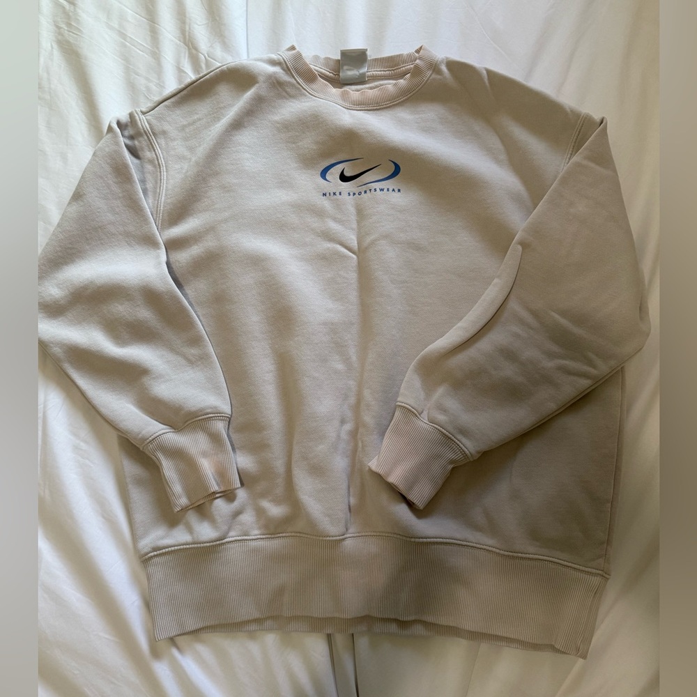 Nike crewneck